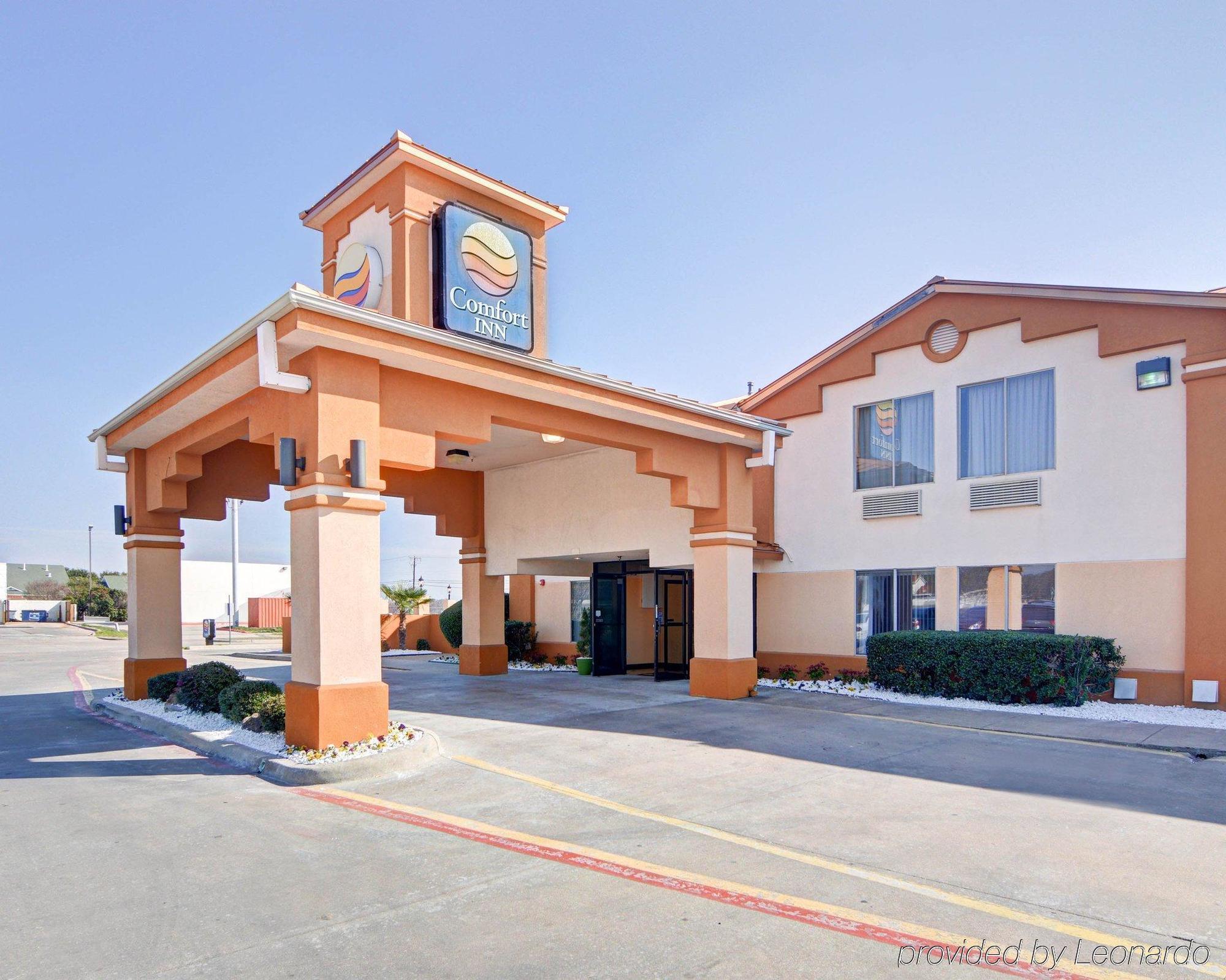 Quality Inn Forest Hill - Fort Worth South Exterior photo